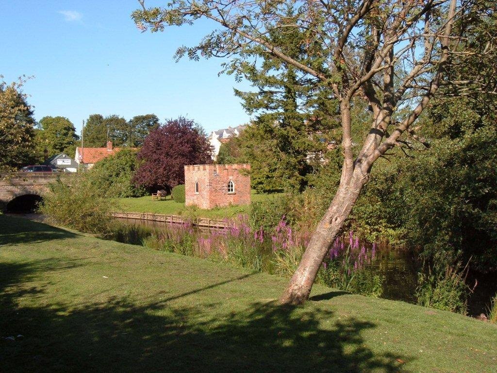 The leech house and canal by rutlandman