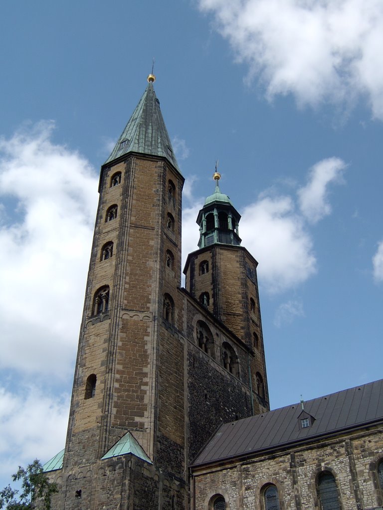 Goslar, Harz by Hilbert O