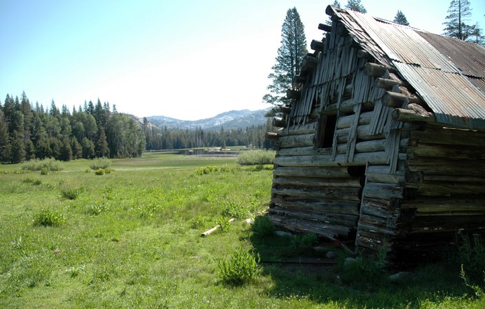 Duck Lake - near Alpine Lake, California by Alex Seefeldt