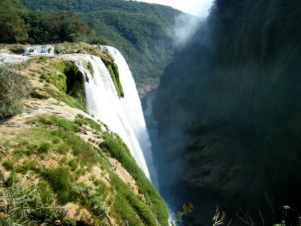 La cascada de tamul (por fin te conoci) by Raúl Espinoza Barrón