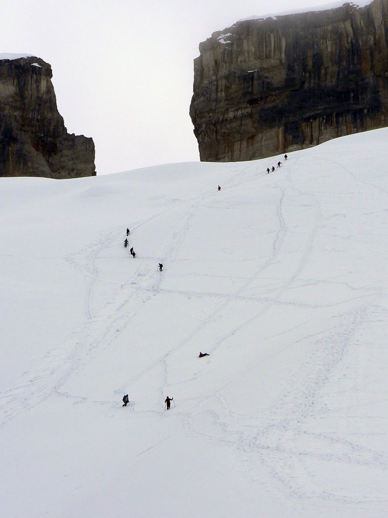 Breche de Roland by Arnáiz