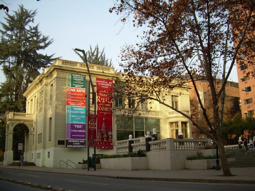 Instituto Cultural de Providencia, Providencia, Santiago, Chile. by Patricia Santini