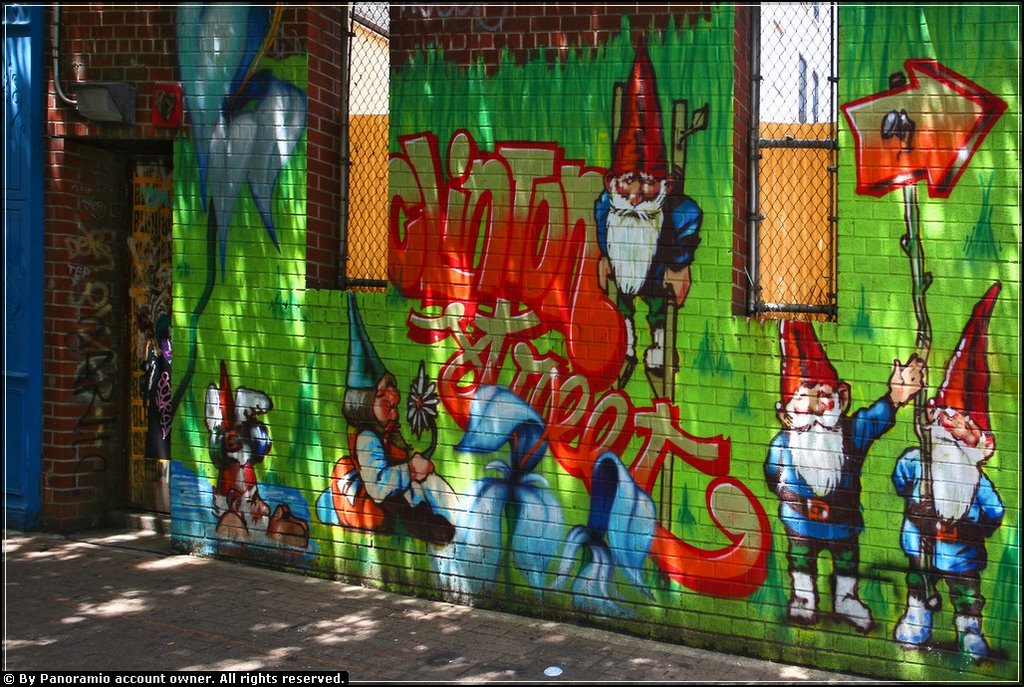 Gnomes (on Clinton Street) - Lower East Side, NYC - July 2008 by LuciaM