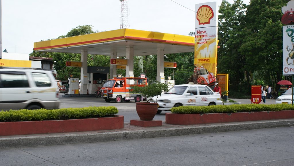 Shell Refueling Station by Melvin Cerna