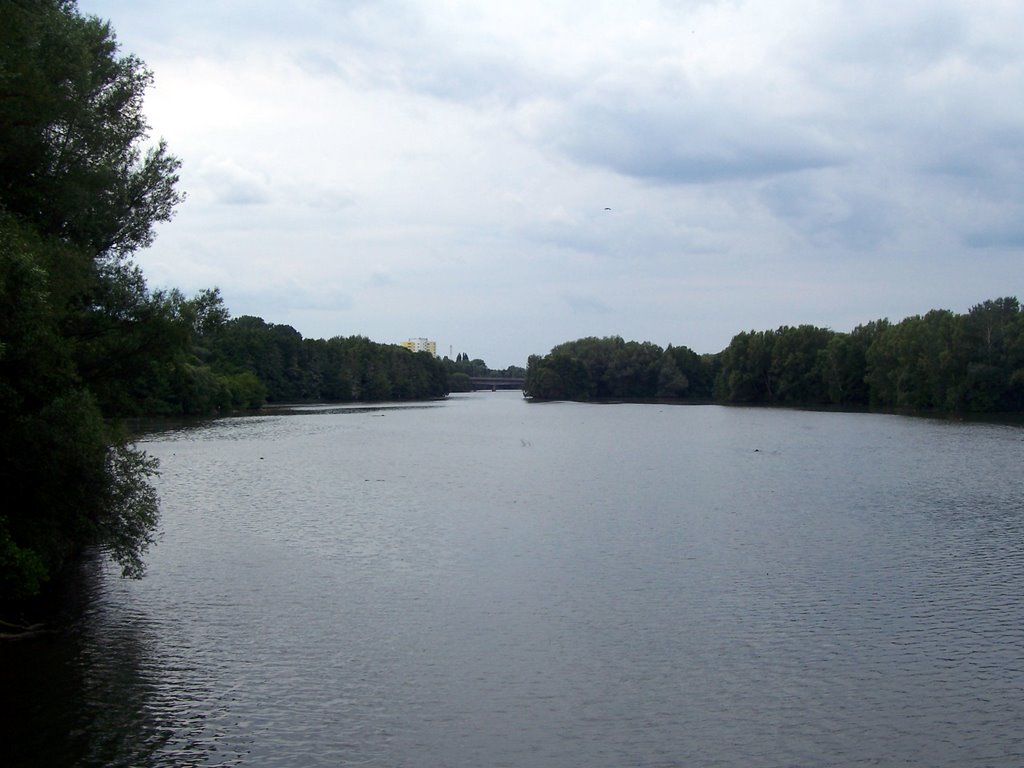 Wöhrder See (im Blikfeld Dr. G. Heinemann Brücke) by alex!yx