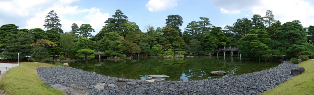 Kyoto Imperial Palace - Oikeniwa Garden Panorama by Thomas Seifried