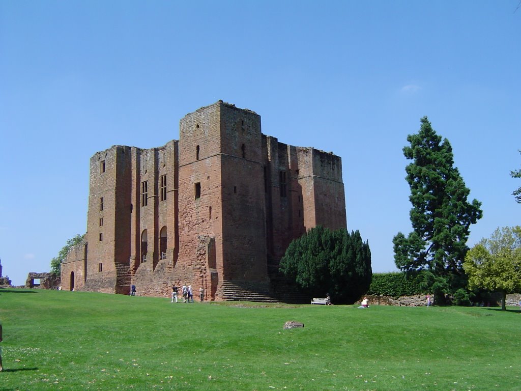 Kenilworth Castle by Ewa_K