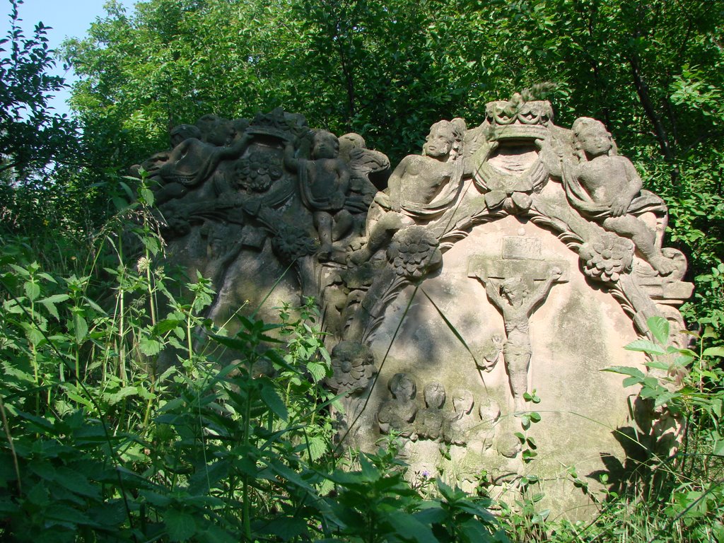 Historische Müllergrabsteine auf dem Friedhof von Rumpin an der Saale by Birk Karsten Ecke