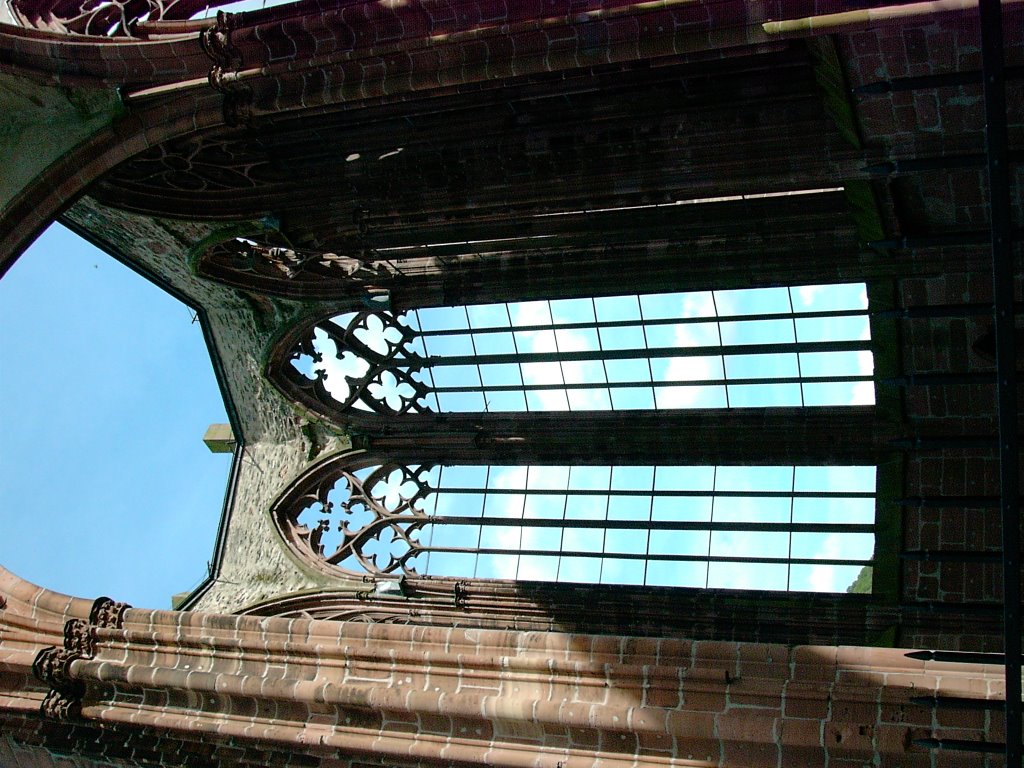 Bacharach: Ruins of Werner Chapel by wolfgang.geithner