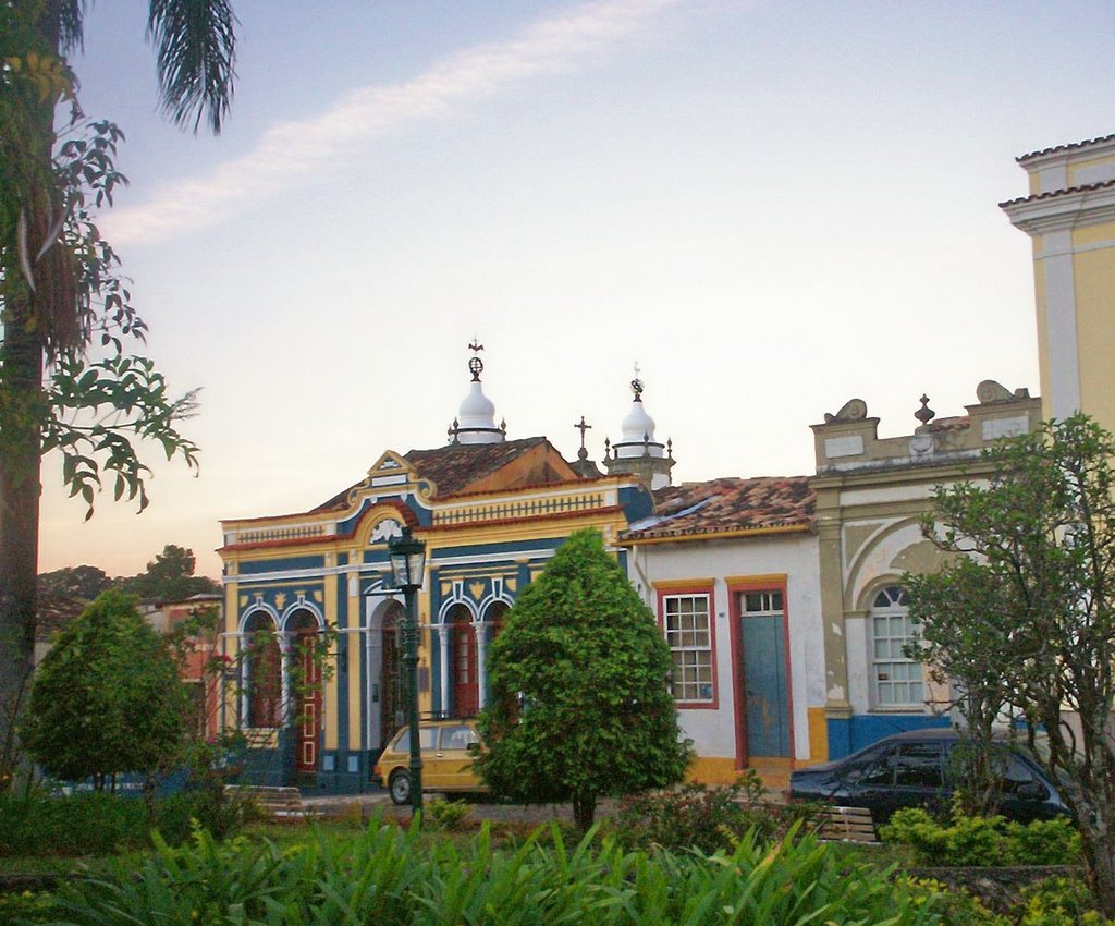 .. largo da Cruz ao entardecer .. by André Saliya - Ritáp…