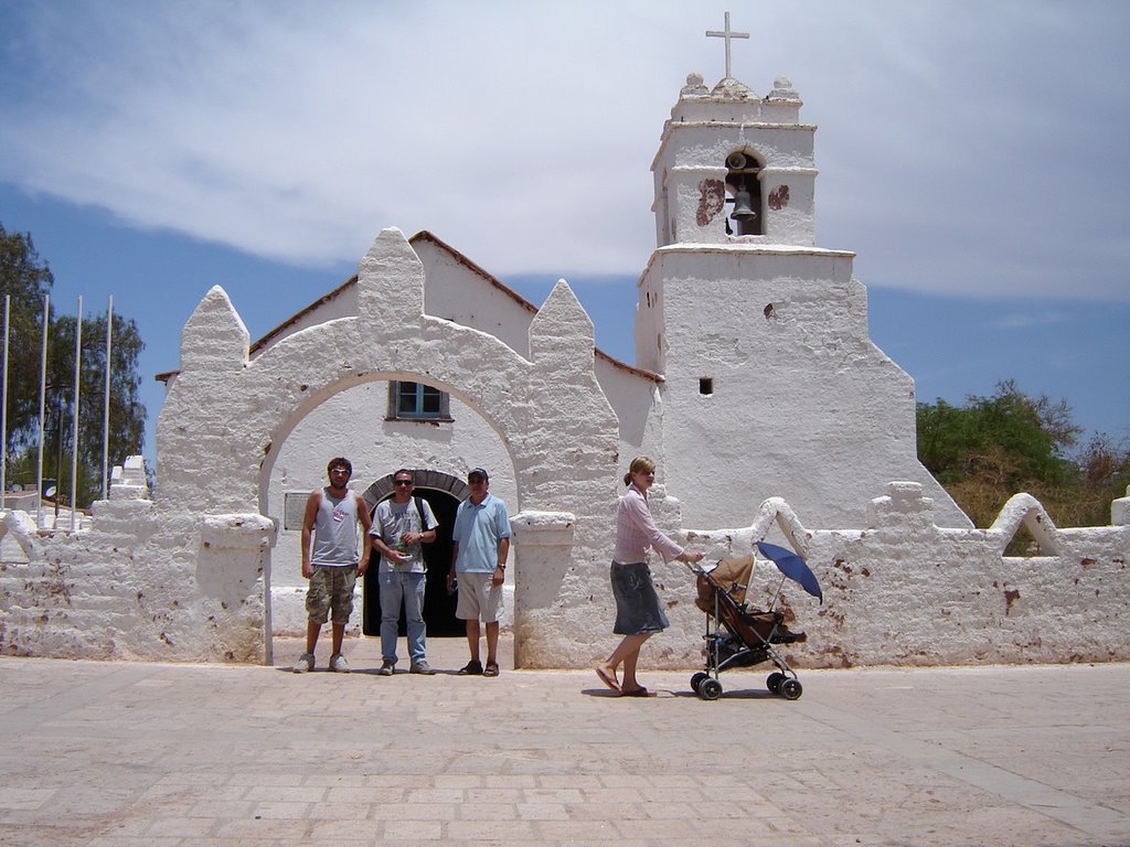 Iglesia de San Pedro de Atacama by Ricardo Otero M.