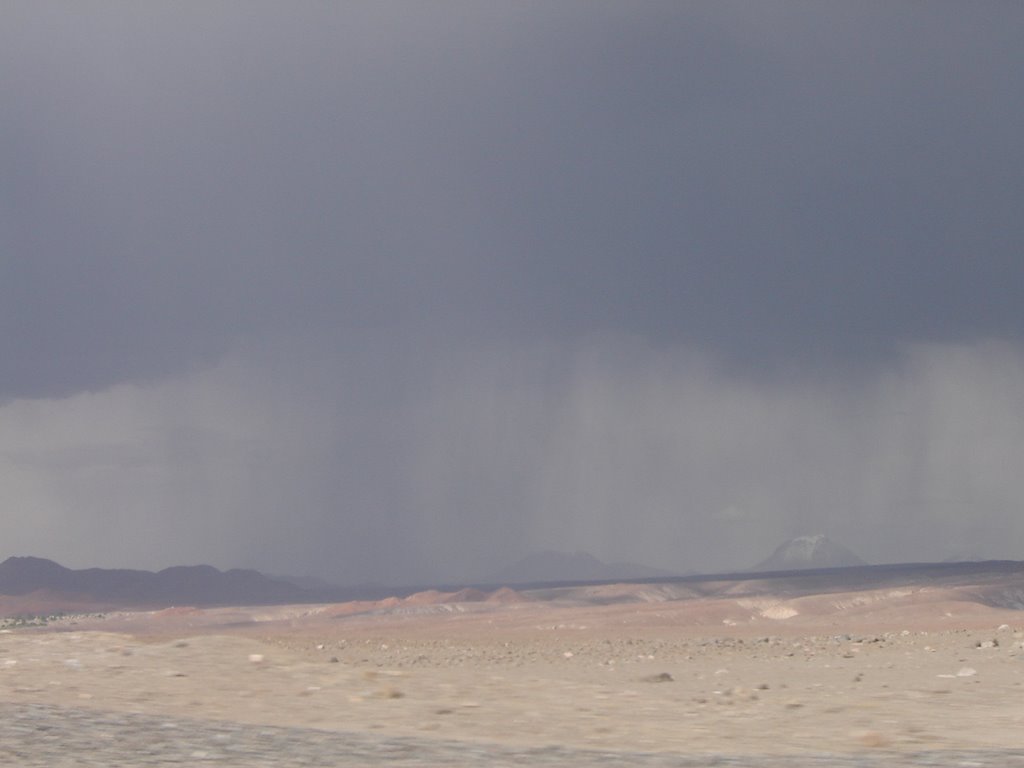 Tormenta en Toconao by Ricardo Otero M.