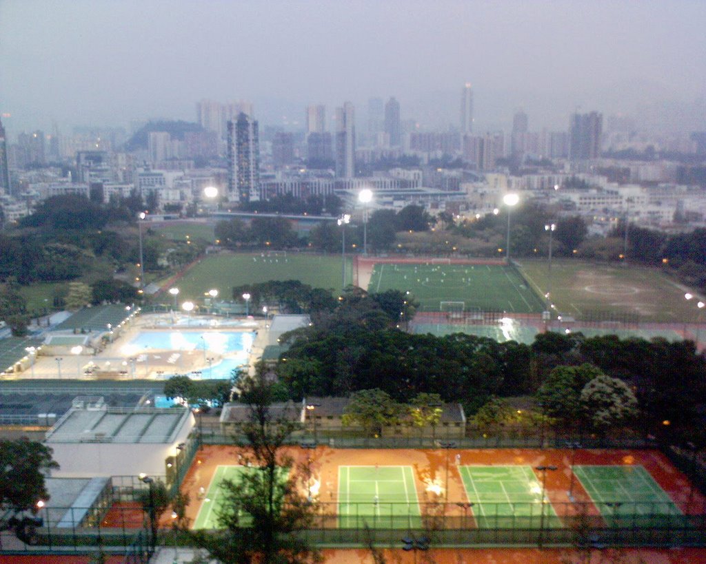 Kowloon Tsai Park by Felix Fan