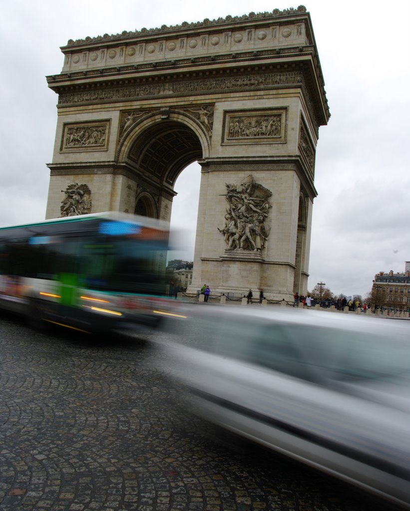 The trafficking of Arc de Triomphe by rlubej