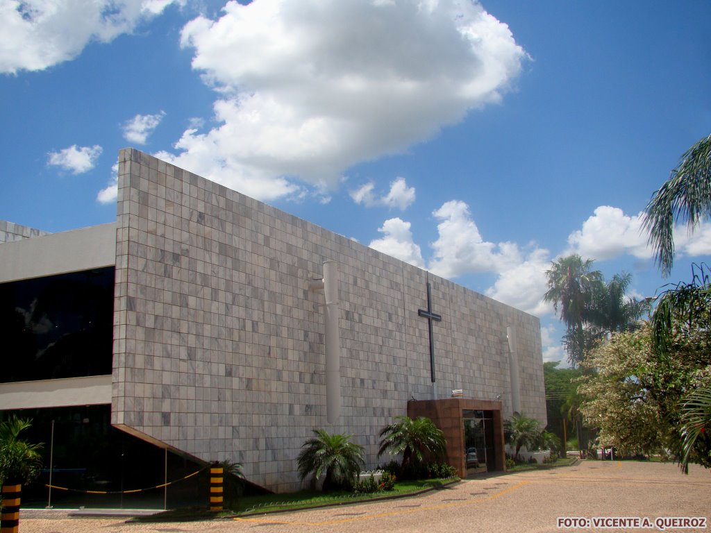 Jales (SP) Catedral de N. Sra. da Assunção by Vicente A. Queiroz