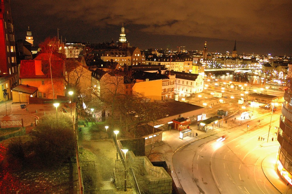 View over Slussen - BY NIGHT by alex_bouillat