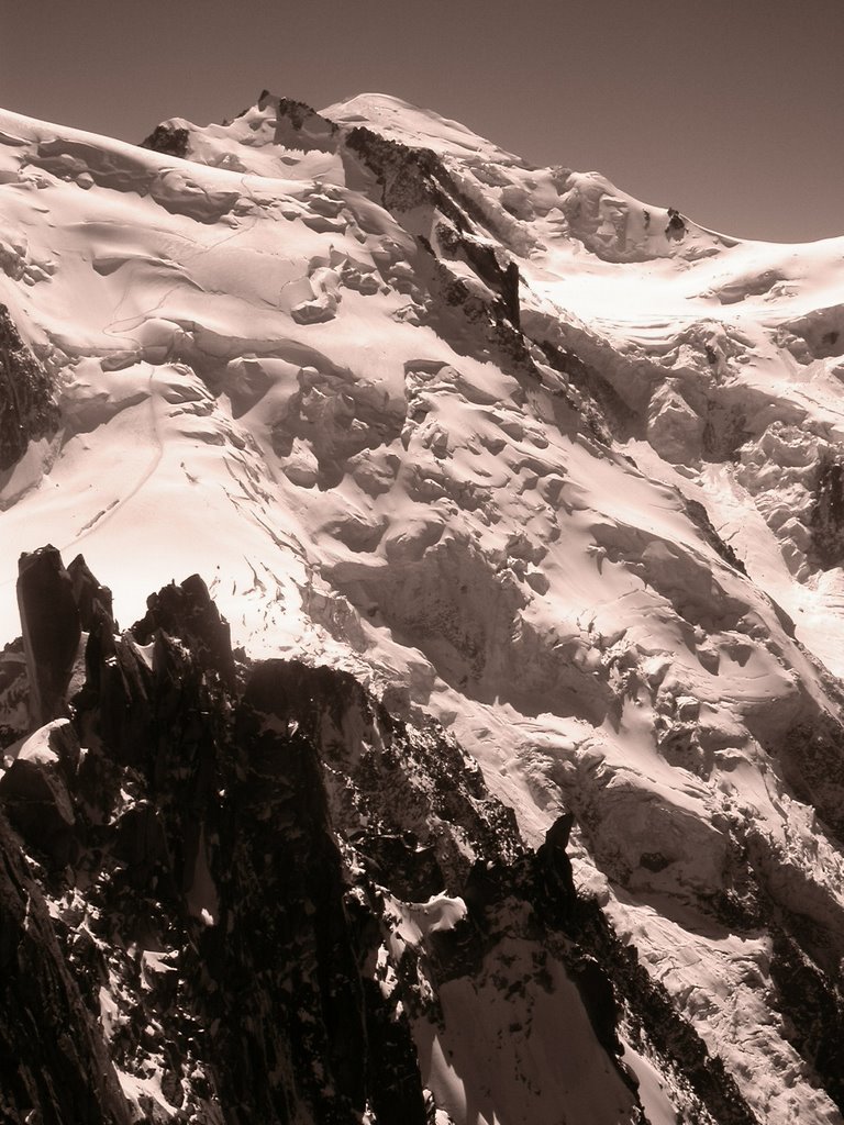 Le Mont Blanc by hazuos