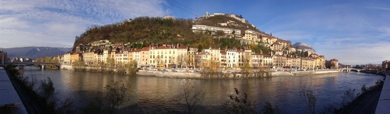 France Grenoble La Bastille depuis la gare du Téléphérique by Ripouteau Pascal