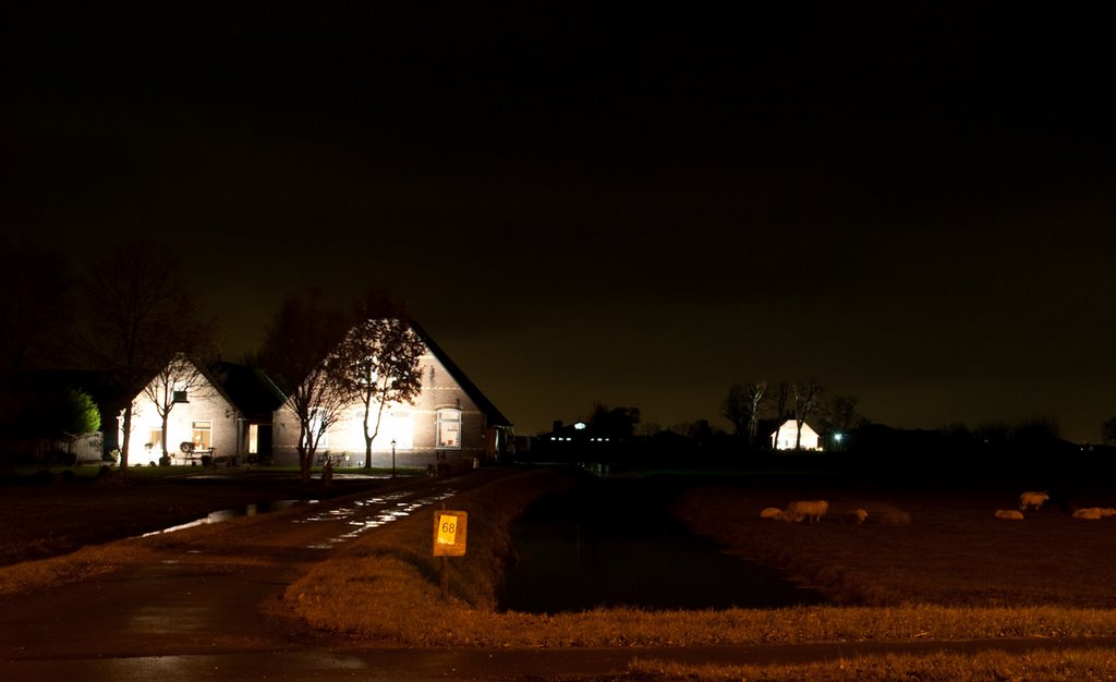 Verlichte Boerderijroute 2009-3 by Ruud van Dijk