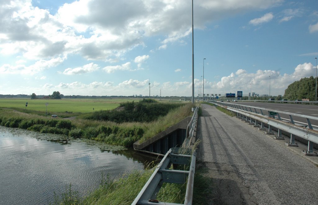 De Holendrecht en de A2 by Rokus C