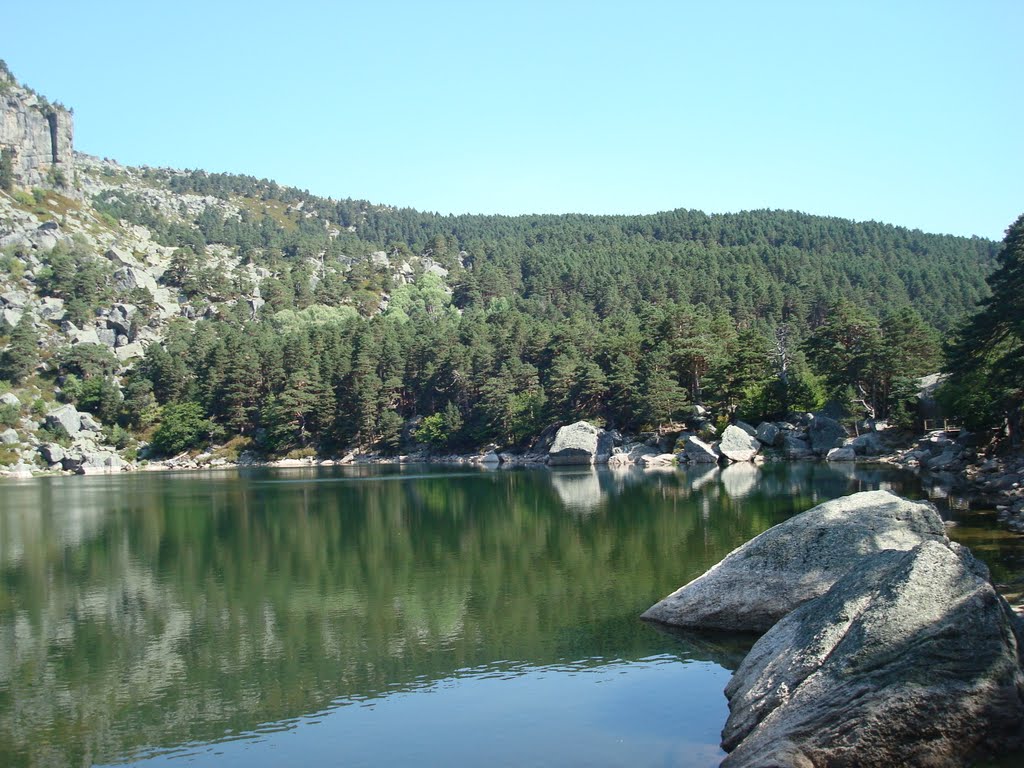 La Laguna Negra -Soria- (España)- 0172 by joluvava