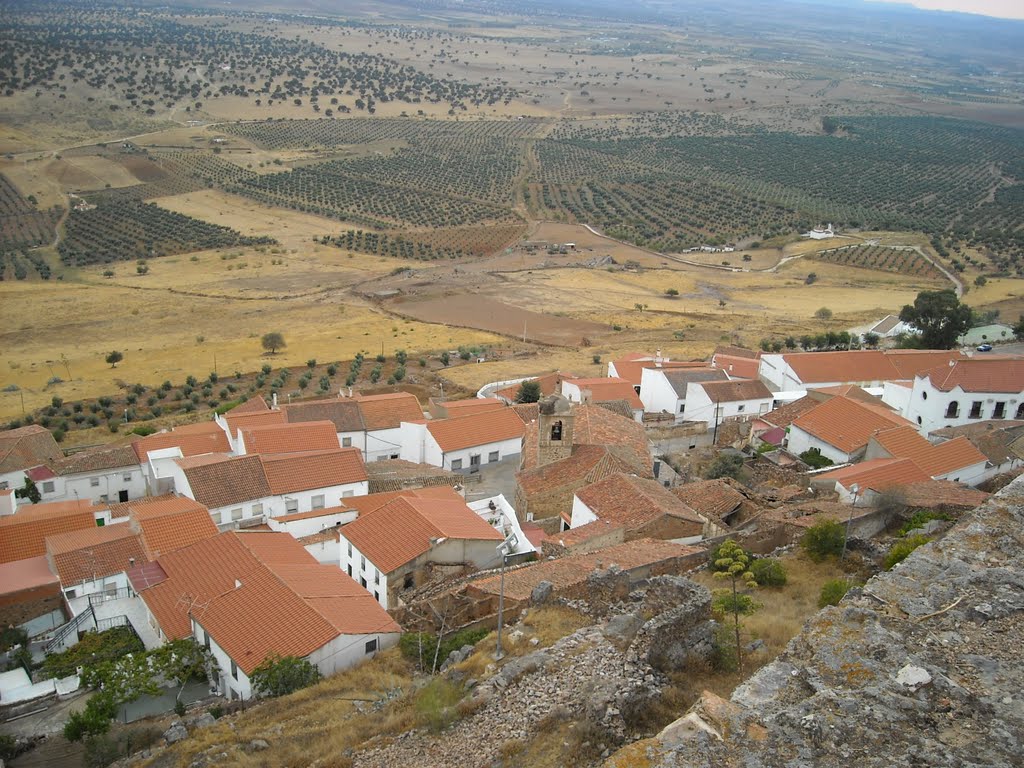 Casitas de Benquerencia desde el castillo. Septiembre de 2008 by viajeroandaluz