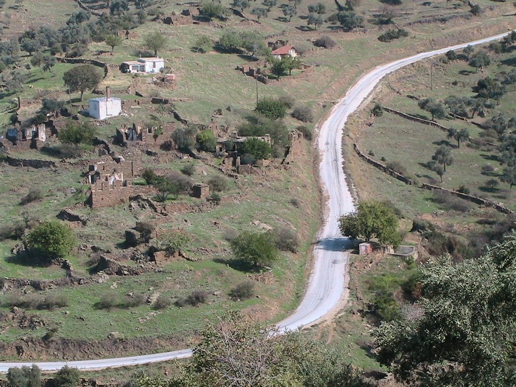 Burgaz of near Bağlarbaşı by karadeniza