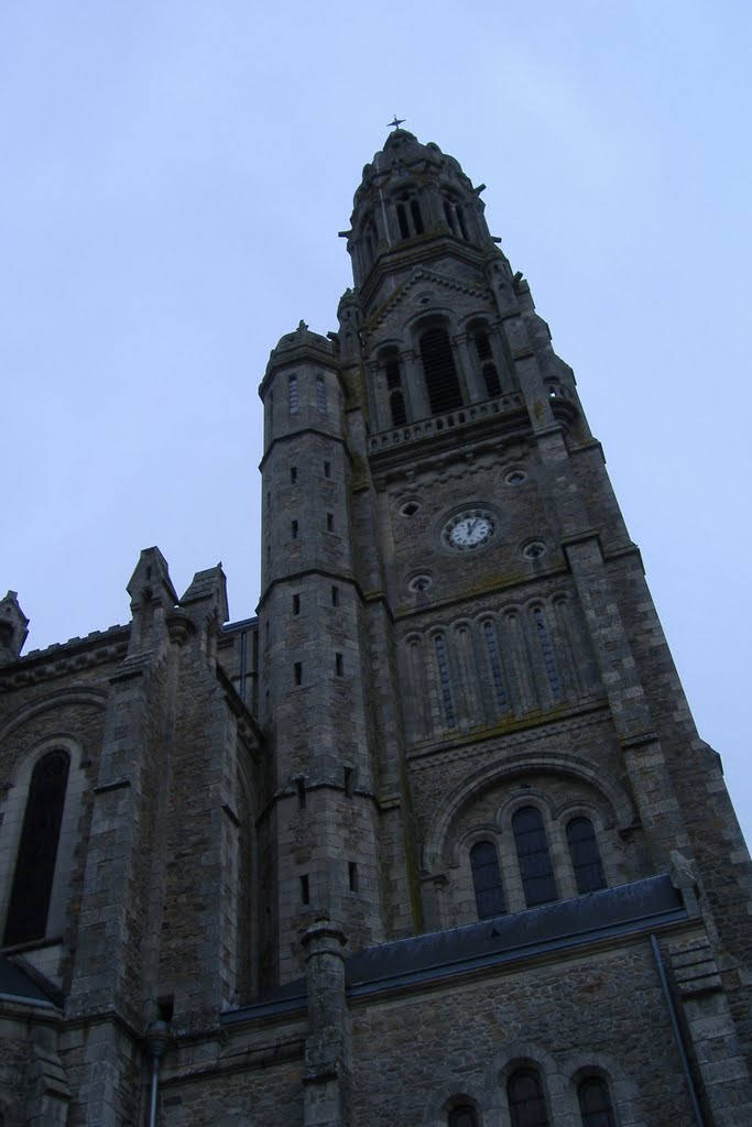 Saint-Laurent sur Sévre by maurice remy