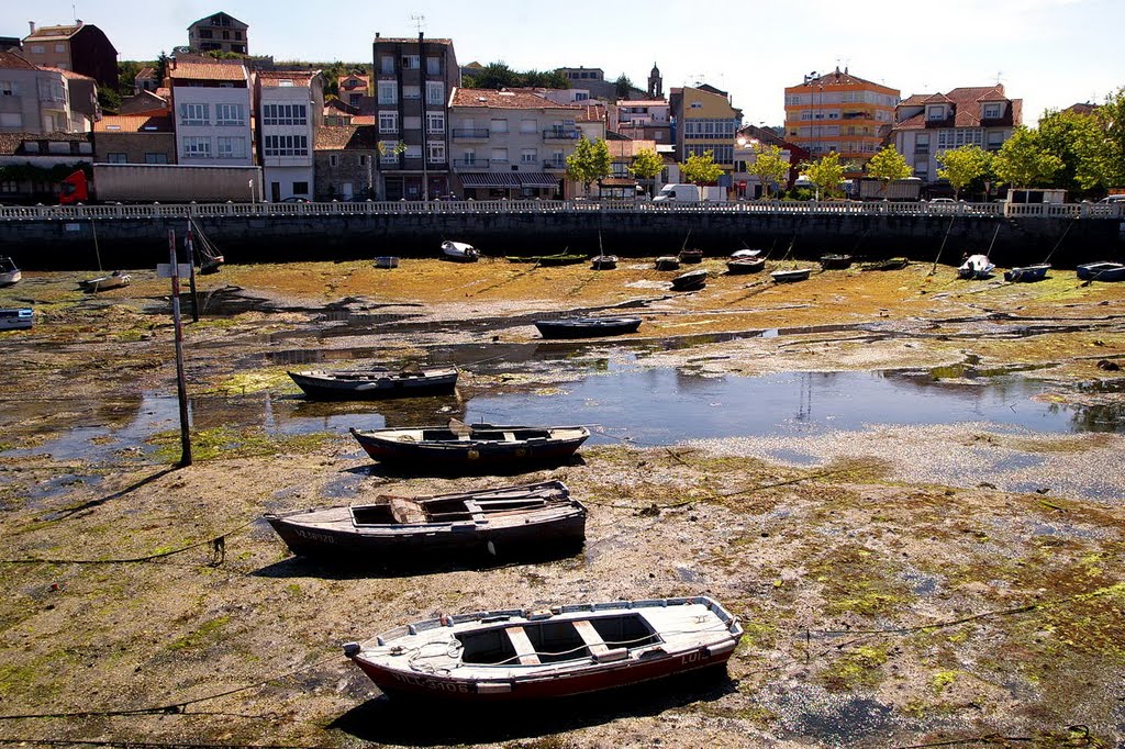 Carril, Villagarcia de Arosa, Pontevedra, Galicia, Spain by Antonio Alba