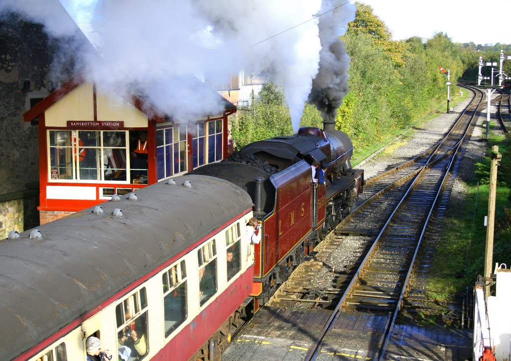 LMS Jubilee Class 4-6-0 No.5690 LEANDER leaving Ramsbottom ELR 26th October 2006 by top spotter