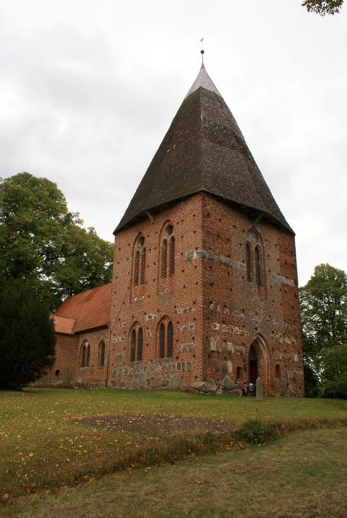 Dorfkirche Börzow by Altmeister