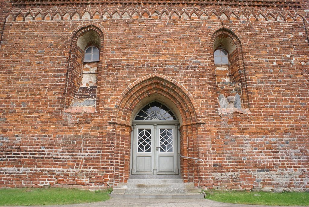 Dorfkirche Kirch Mummendorf by Atheistin