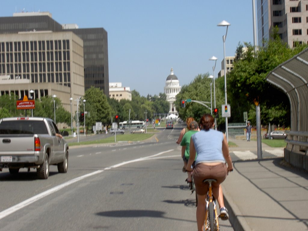 Central Business District, Sacramento, CA, USA by sdub.sac