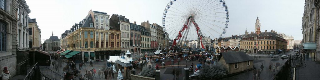 Lille Grand Place by POLIAUTRE