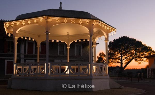 Kiosque à musique de Parentis en Born by la_felixe