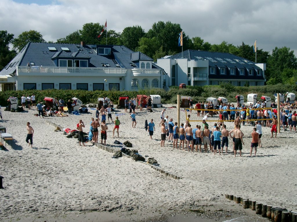 Volleyball-Turnier von Bundeswehreinheiten am Strand by SchweNa