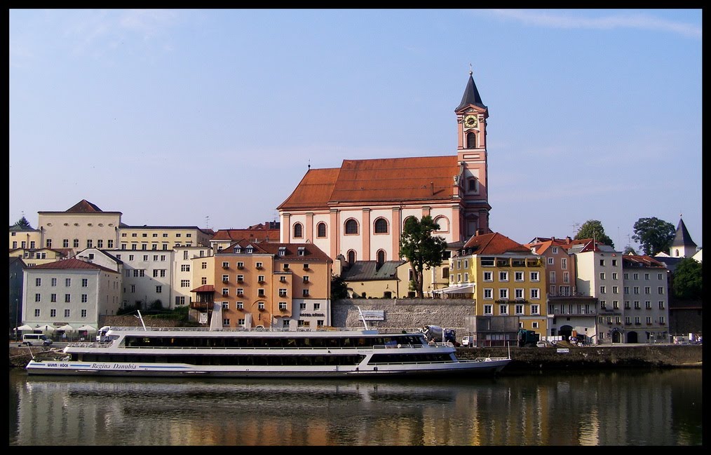 Sankt Paul Kirche by Zoltan Molnar