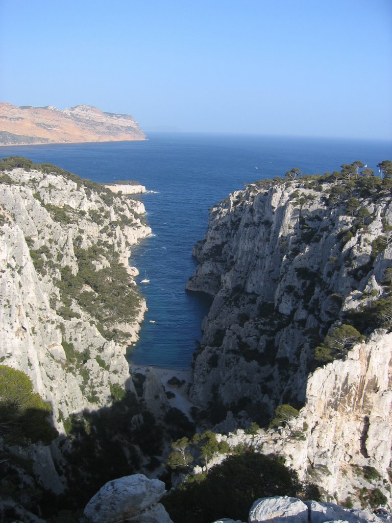 Calanques En Vau by ANGELOJEJE