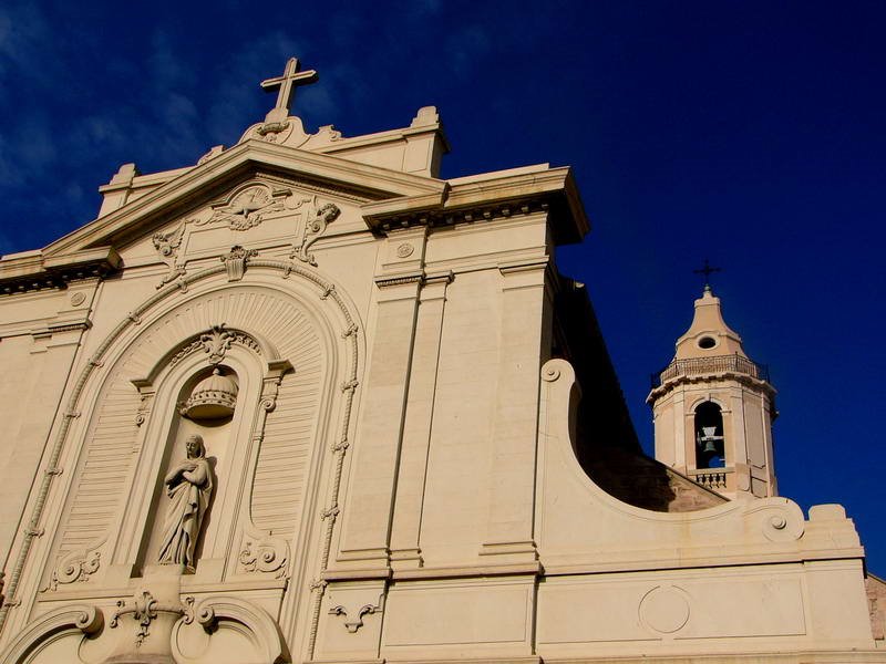 Marseille, le Vieux Port église St Feréol by Olivier Faugeras