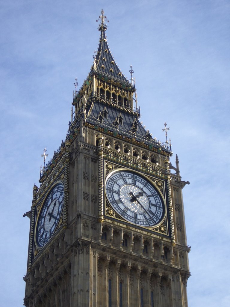 Big Ben close-up by makro