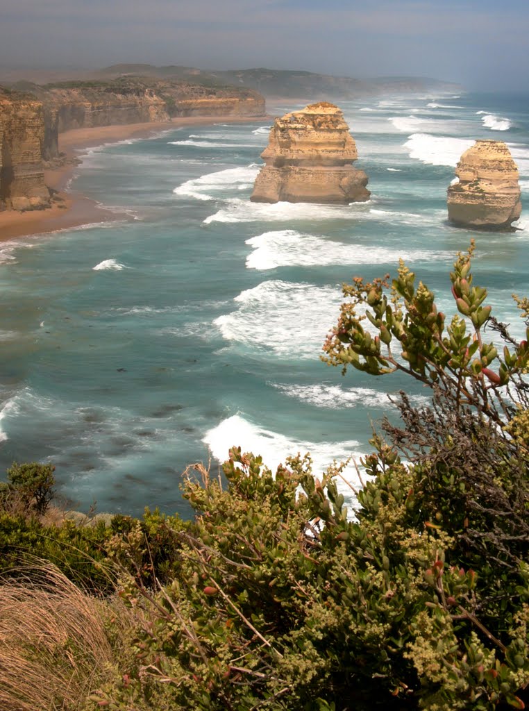 Twelve Apostles Great Ocean Road by knowle