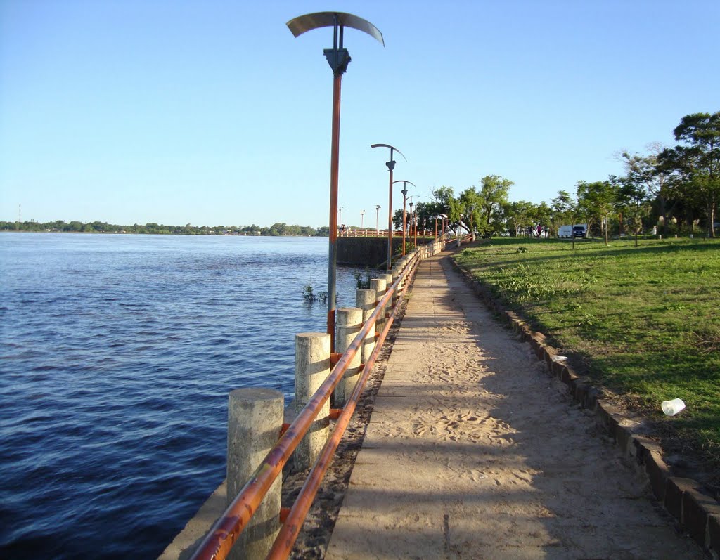 Costanera de Caseros, Corrientes. by lalupipi