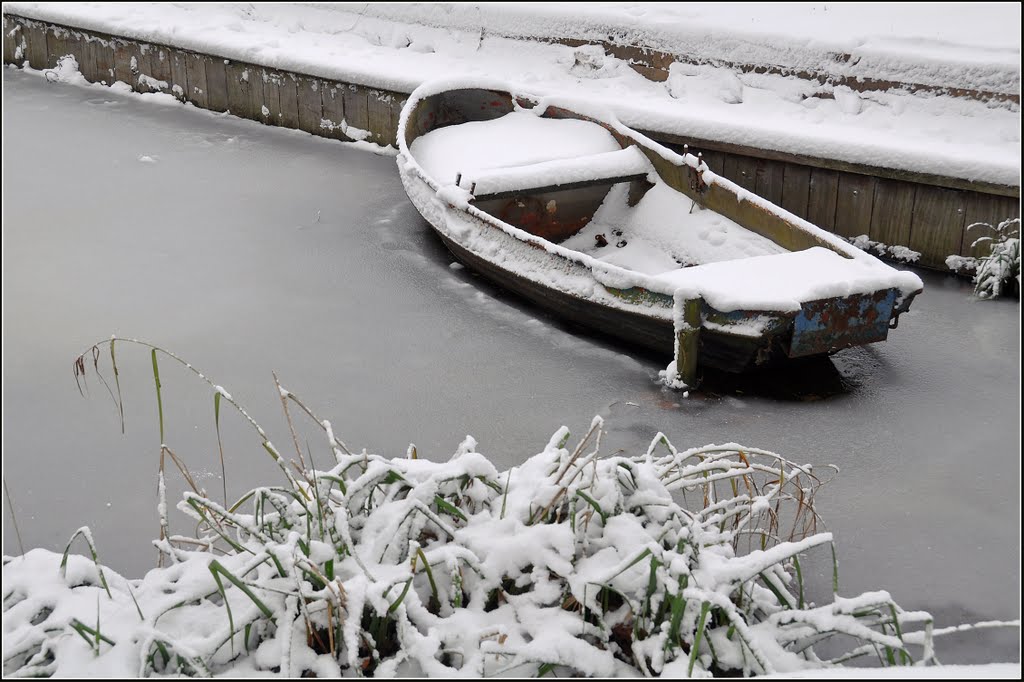 Mijnsheerenland - Waiting for the summer by Ria Maat