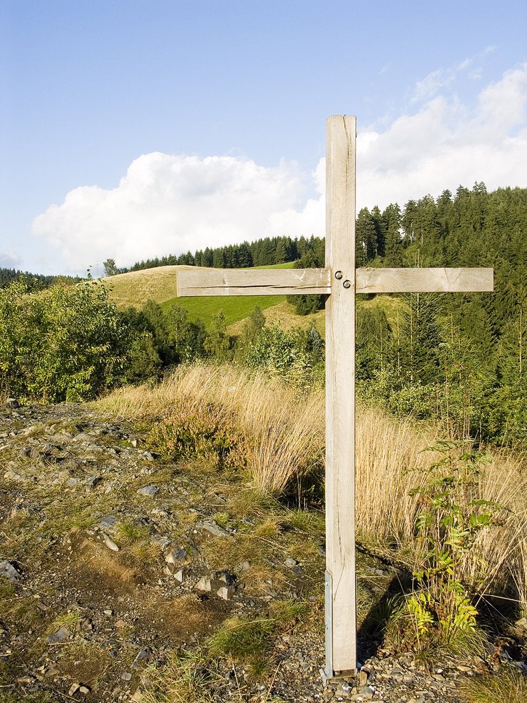 Kreuz auf Schützenklippe 1 by Arne Kneistler