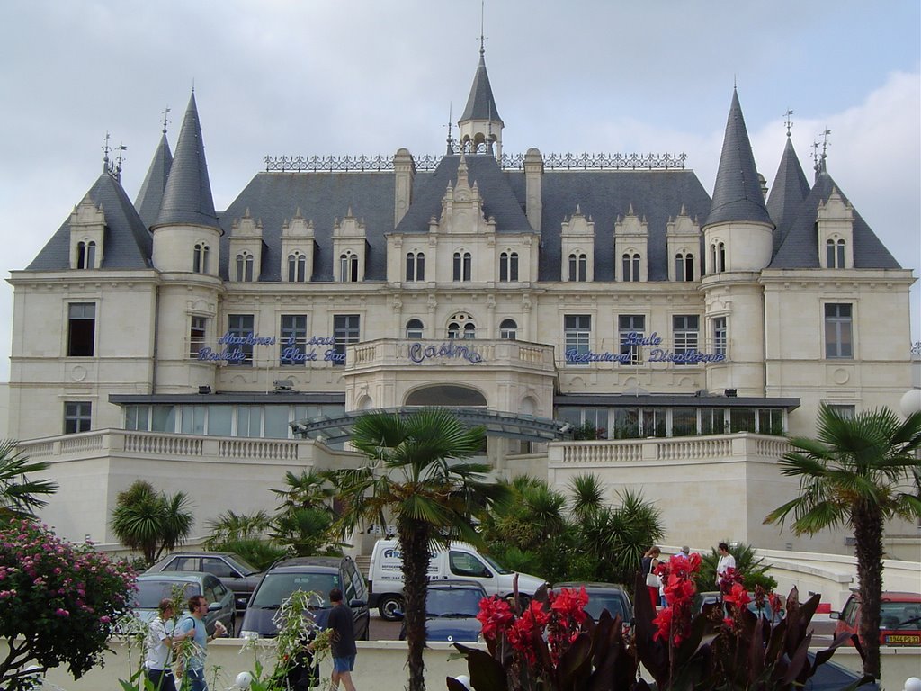 Casino Arcachon by kaptainflam