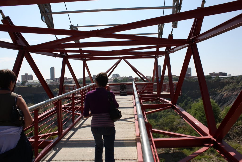 Big Hole Kimberley - Bridge out to Suspended Viewing platform by John A Forbes