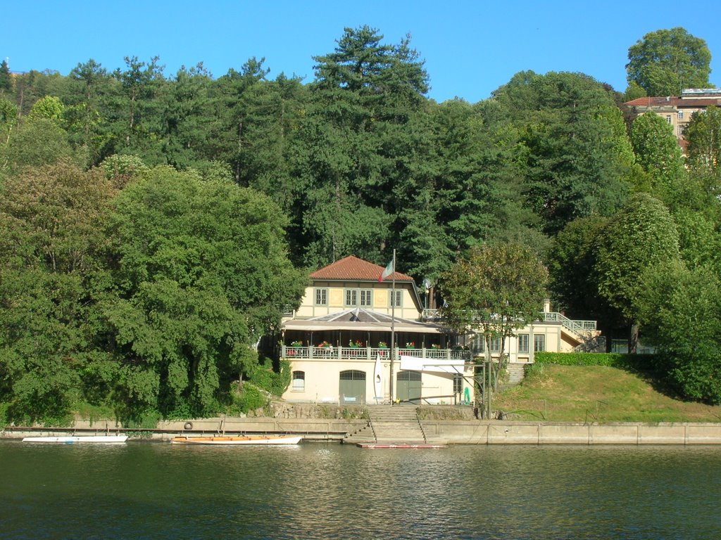 Circolo Eridano dal Parco del Valentino by piero belforte