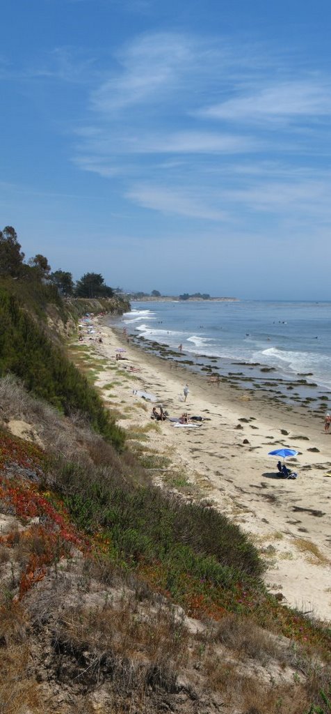 View of coast by Isla Vista, California, USA by Per Blix