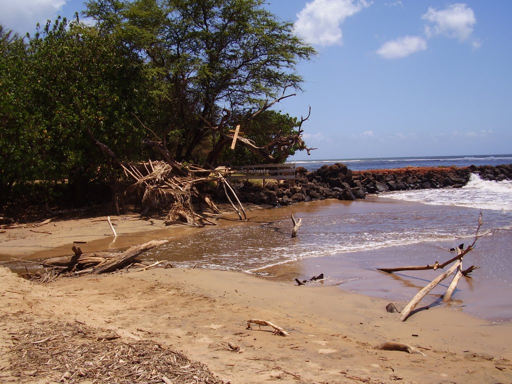 Hidden Pakala Beach by marylohr