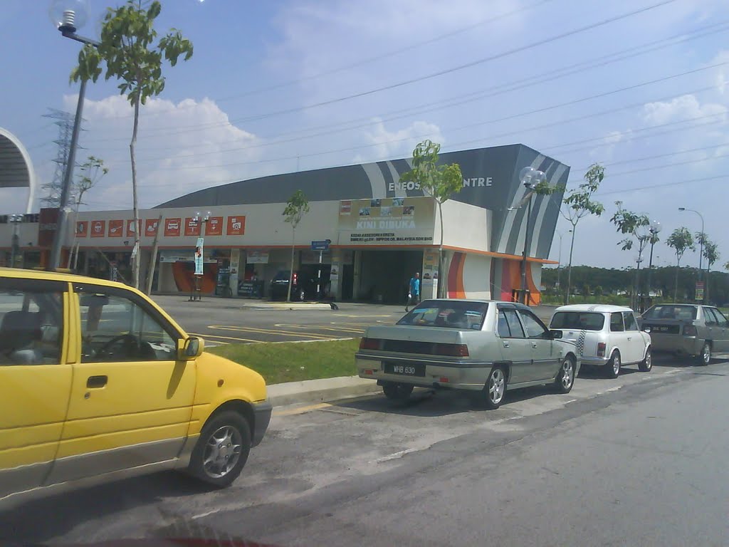 Eneos Car Centre, Bukit Tinggi by darul ridzwan